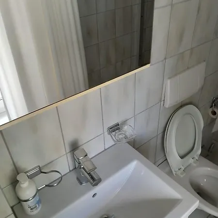 Apartamento Renovated Near Sees Self Checkin Zurique